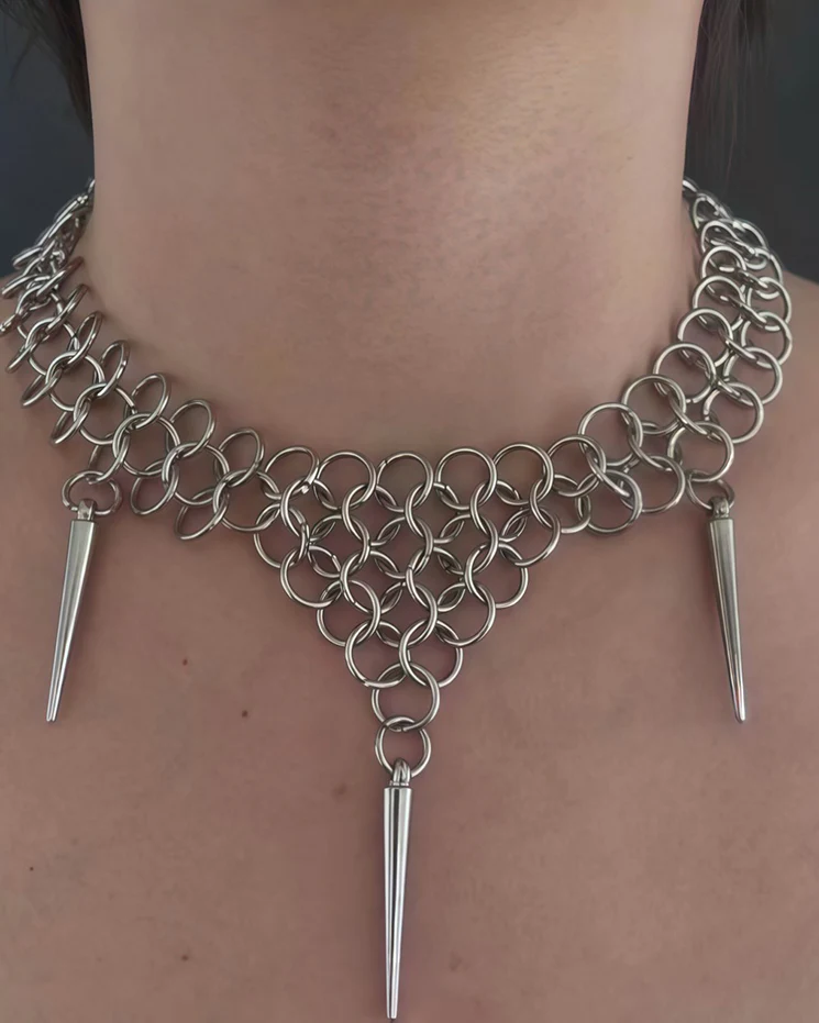 Alloy Chain Necklace with Spikes - Image 3