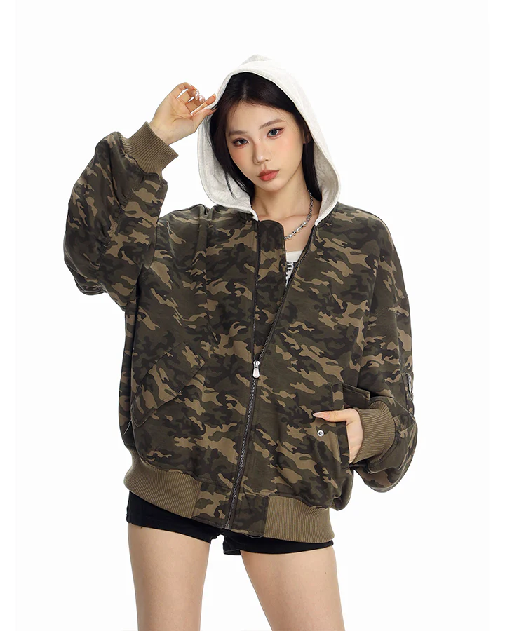 American Fake Two-Piece Patchwork Hooded Jacket - Image 3