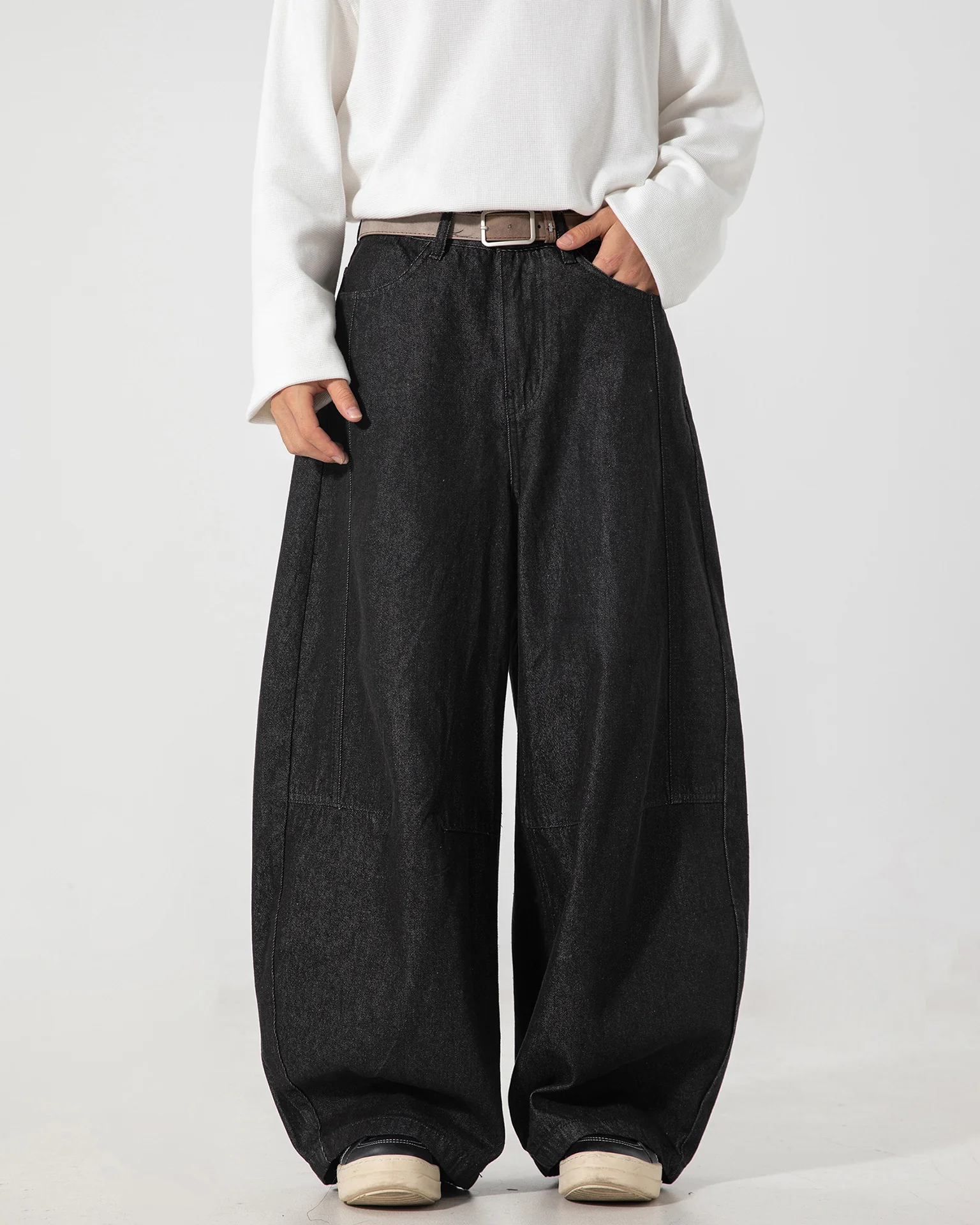 American Vintage Raw Denim Scimitar Jeans - Image 2