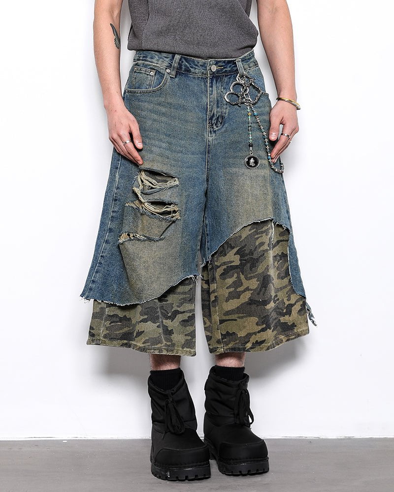 Asymmetrical Ripped Denim Shorts with Camo Layer - Image 4