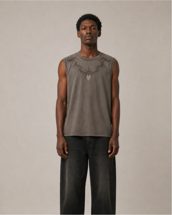 Dark Gothic Thorn Graphic Sleeveless T-Shirt - Image 6