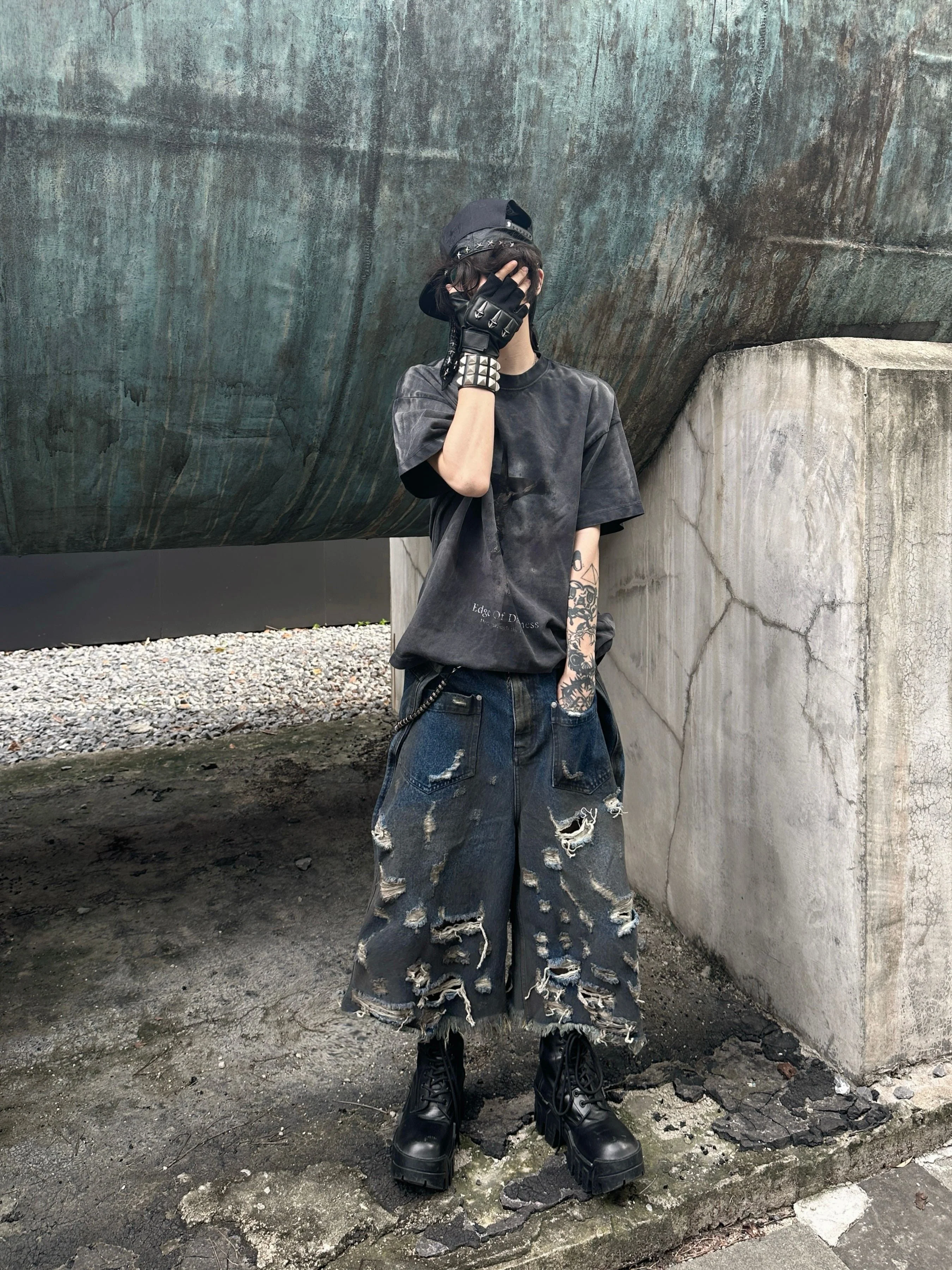 Destroyed Raw-Hem Denim Bermuda Shorts - Image 2