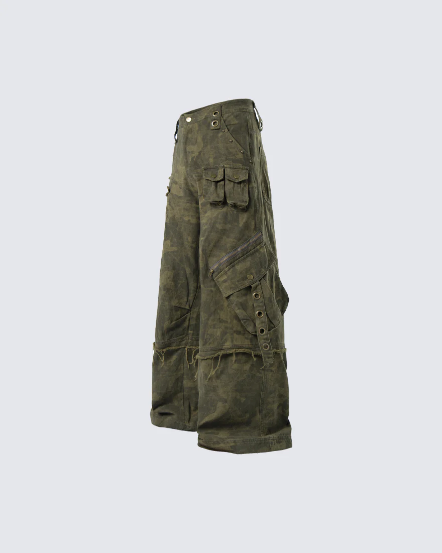 Distressed Tie-Dye Camo Cargo Denim Pants - Image 7