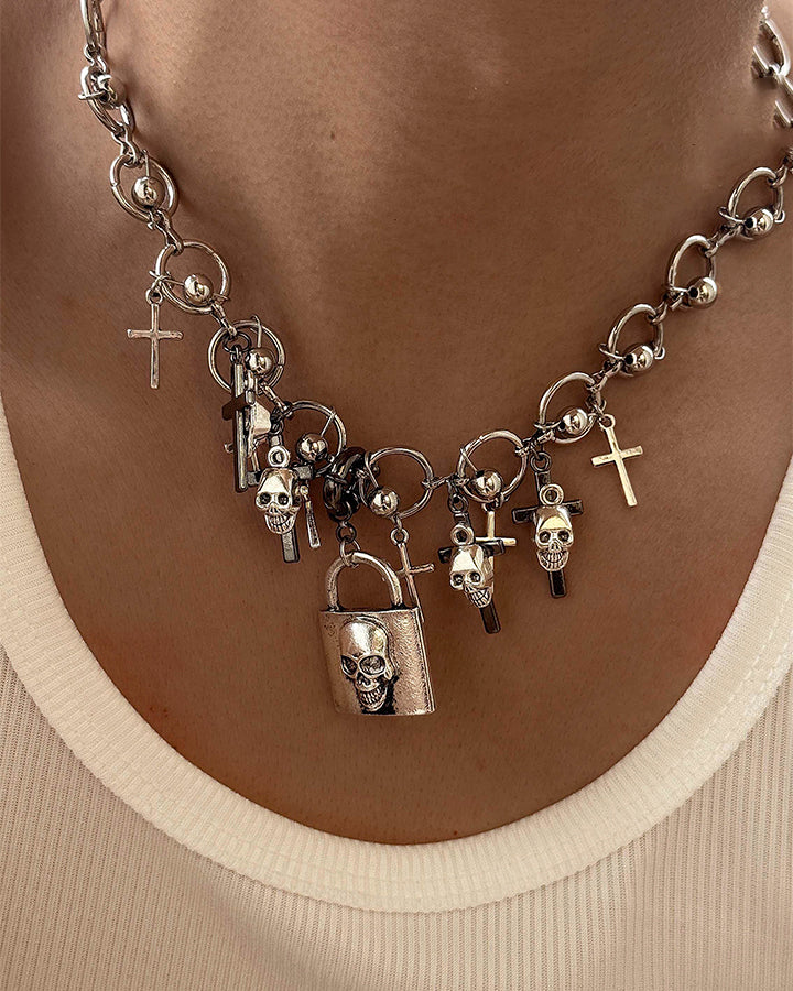 Gothic Skull Charm Alloy Necklace - Image 2