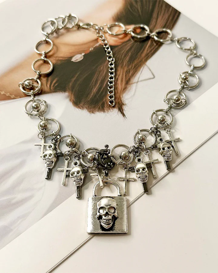 Gothic Skull Charm Alloy Necklace - Image 7