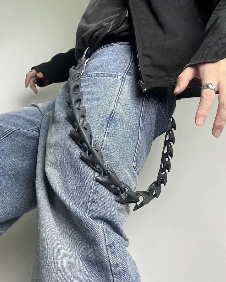 Integrated Layered Chain Pants Accessory - Image 2