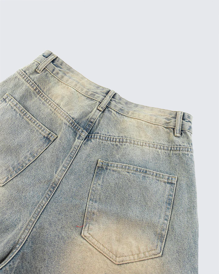 Wide-Leg Denim Jeans with Buttoned Hem - Image 6