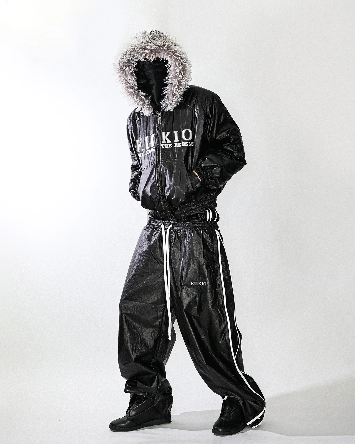 KIIKIO Gloss Embroidered Boxy Jacket - Image 4
