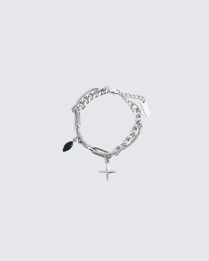 Gothic Layered Star Pendant Chain Bracelet - Image 3