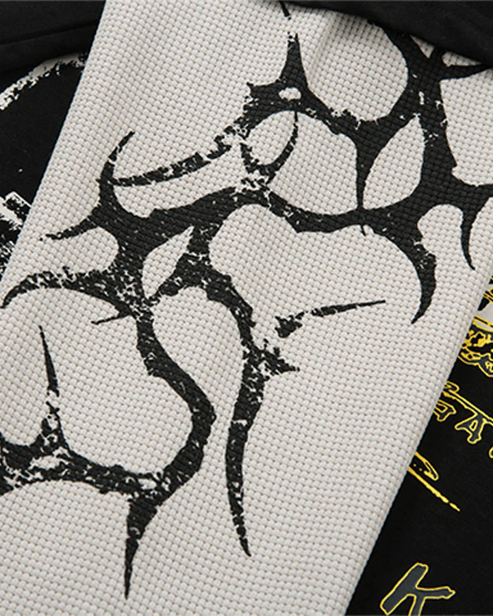 Layered Sleeve Grunge Graphic Long Sleeve T-Shirt - Image 8
