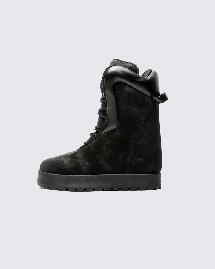 Trendy Oversized High-Top Puffer Boots - Image 4