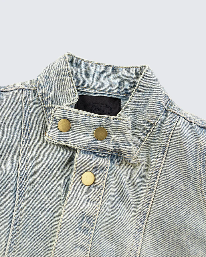 Vintage Wash Denim Jacket with Zipper Pockets - Image 4