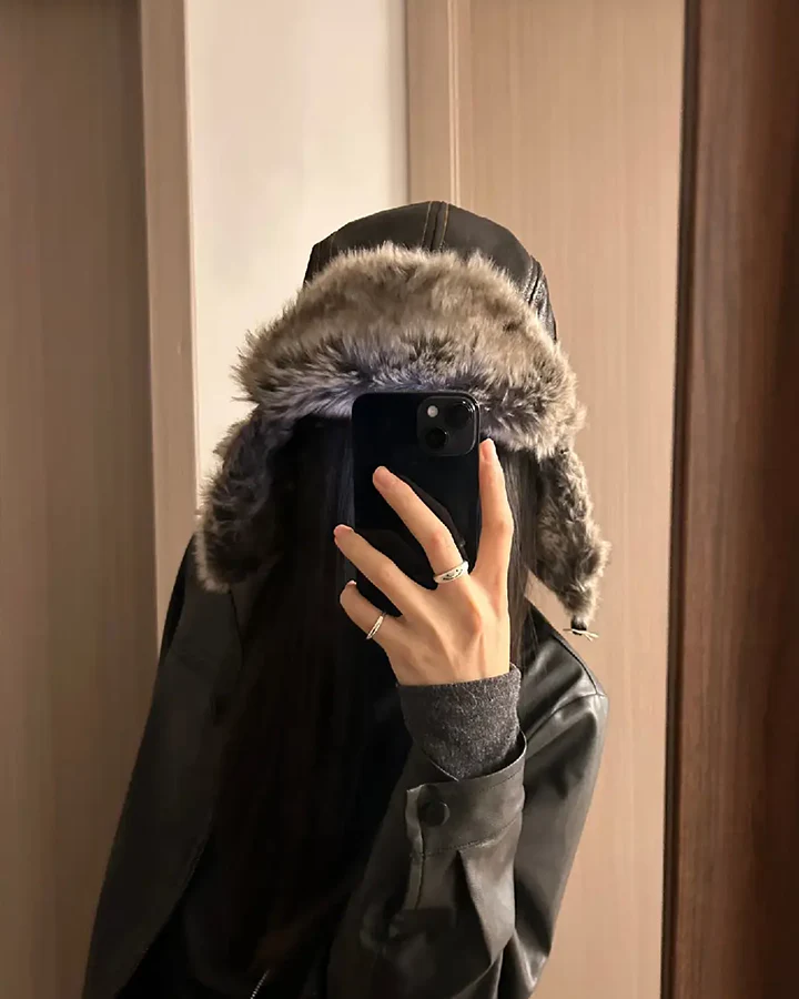 Faux Fur Lined Aviator Ushanka Cap - Image 4