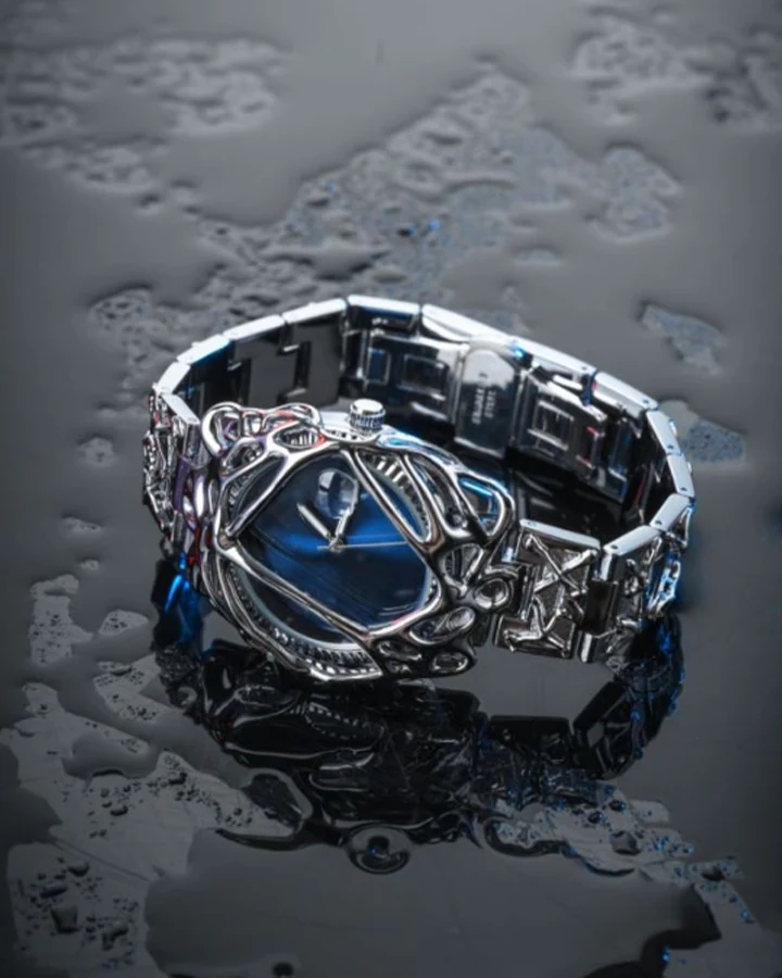 Y2K Abstract Metal Frame Watch - Image 7