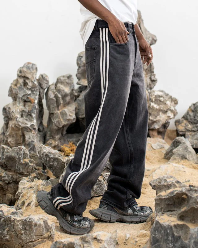 High Street Style Baggy Washed Denim Jeans - Image 4