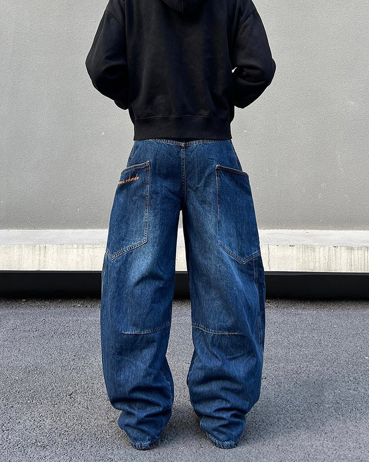 Large Pocket Curved Jeans - Image 3