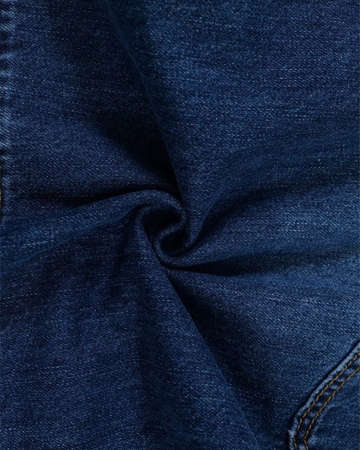 Large Pocket Curved Jeans - Image 6