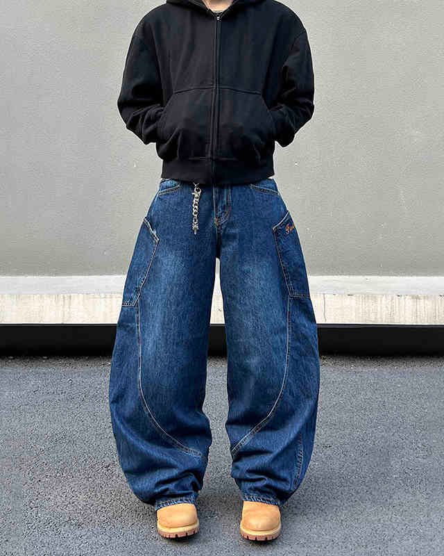 Large Pocket Curved Jeans - Image 7