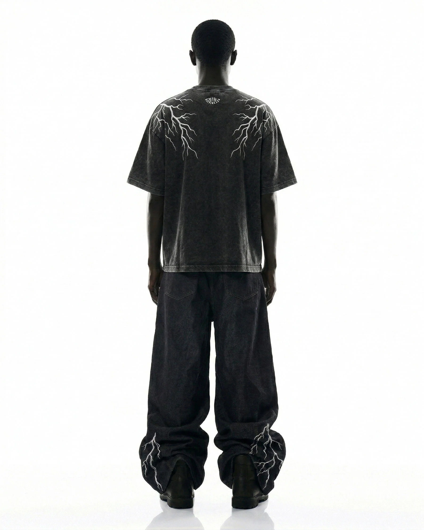 LIGHTNING Series | Double-Sided Embroidery Raw Denim - Image 4