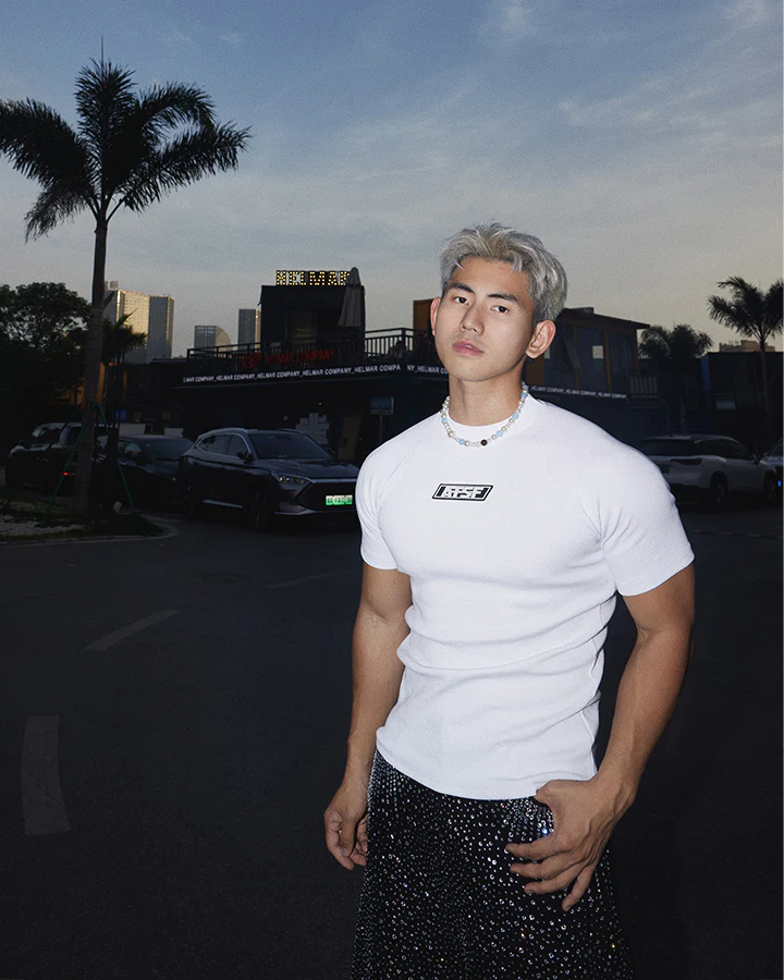 Logo Print Ribbed Knit T-Shirt - Image 4