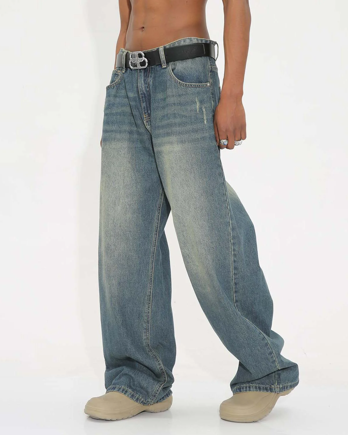 Vintage Wide-Leg Denim Pants – Streetwear Style with Faded Wash and Relaxed Fit - Image 5