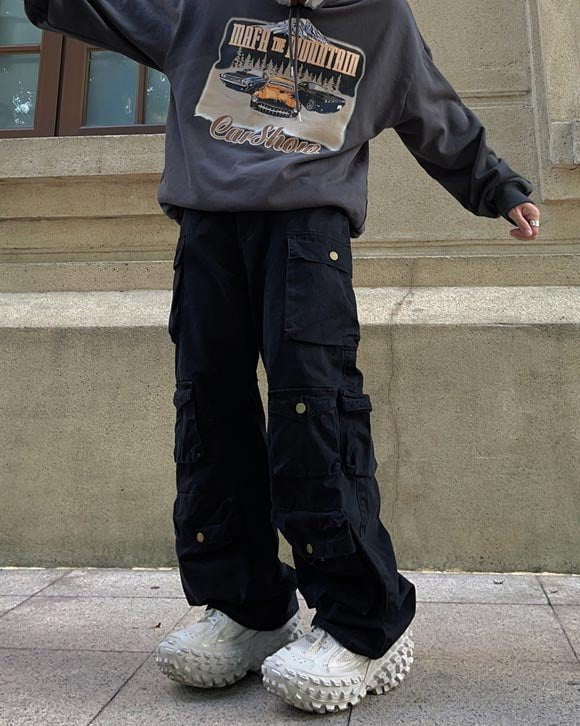 Multi-Pocket Straight-Leg Workwear Jeans - Image 6