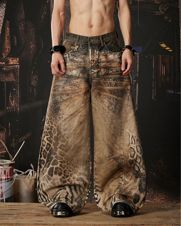 New Arrival Vintage Printed Wide-Legged Jeans - Image 2