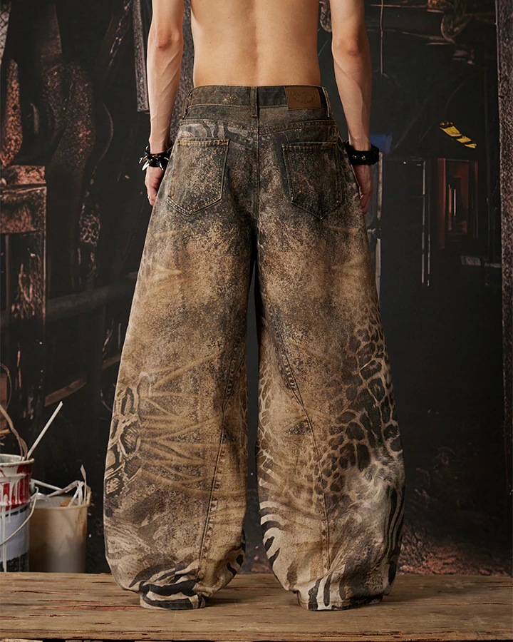 New Arrival Vintage Printed Wide-Legged Jeans - Image 5