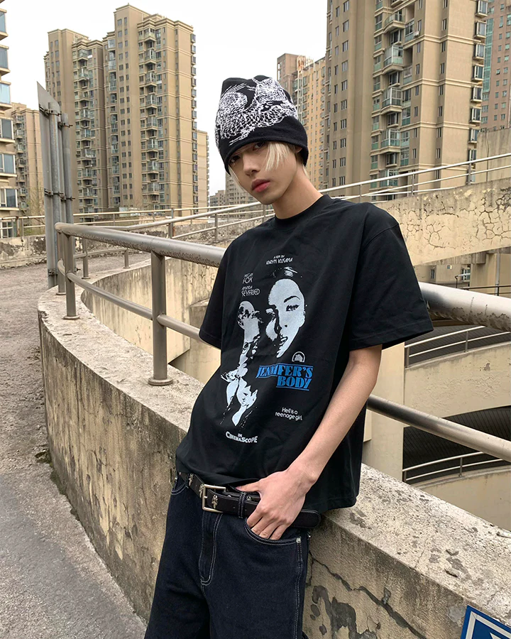 New Band Vintage Graphic T-Shirt - Image 3