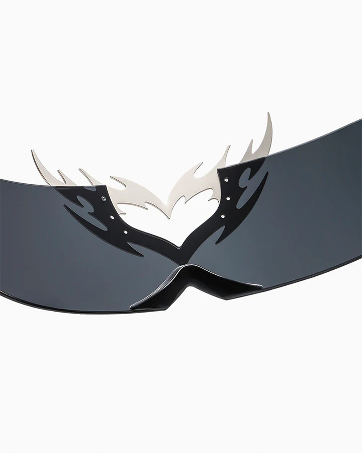 New Flame Heart Resin Sunglasses - Image 6