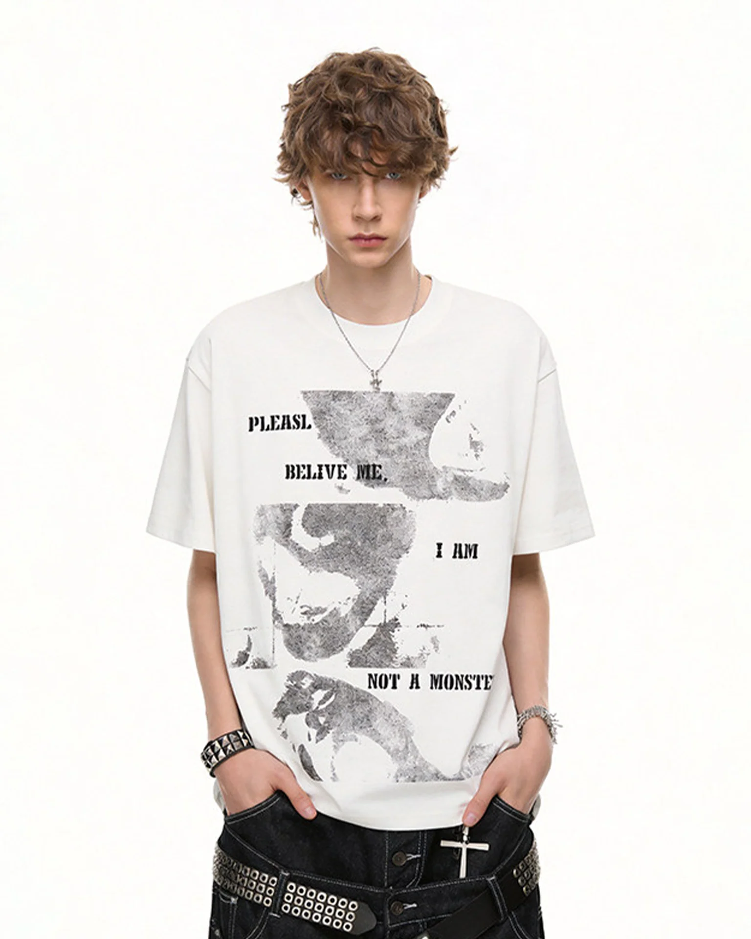 New Vintage Graphic Print T-Shirt - Image 4