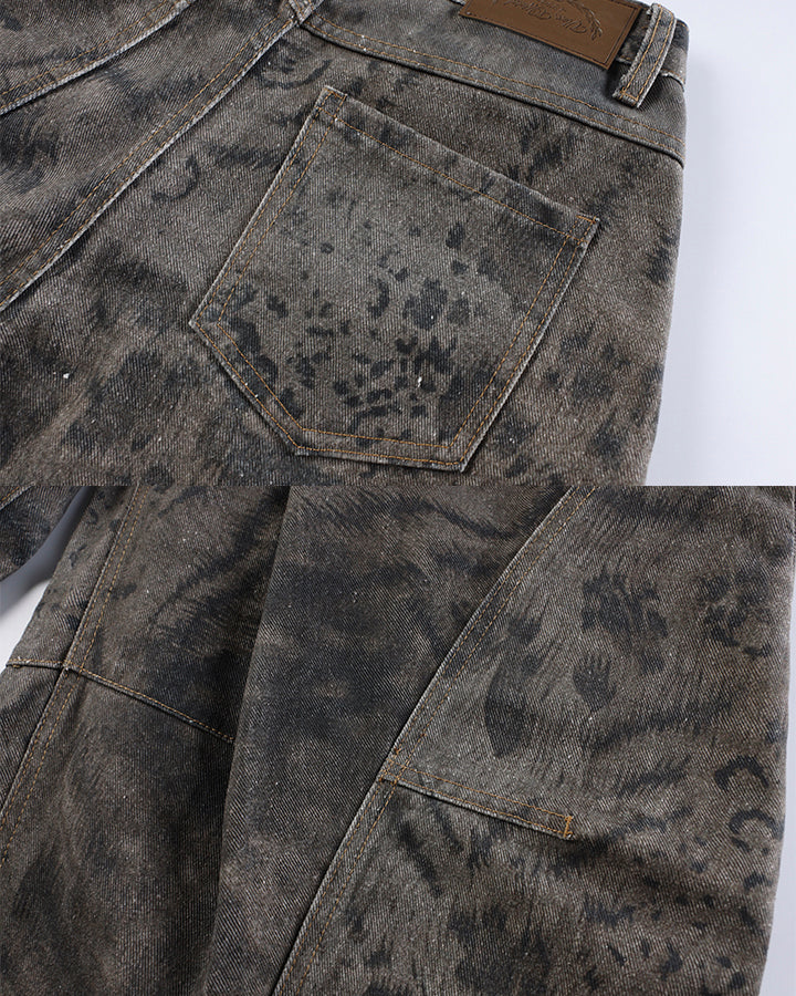New Vintage Printed Wide-Legged Jeans - Image 4