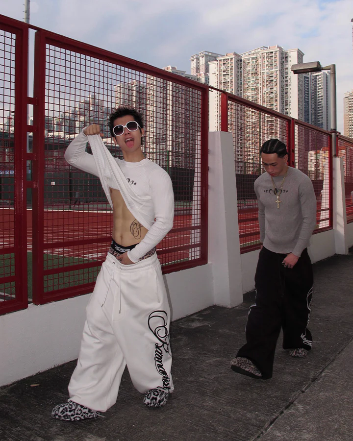 New Vintage Slim-Fit Knit Long Sleeve Sweater - Image 8