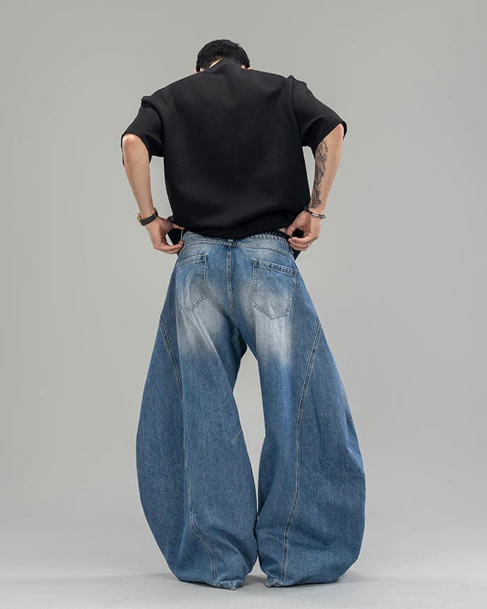Pleated Blade-Cut Washed Jeans - Image 3