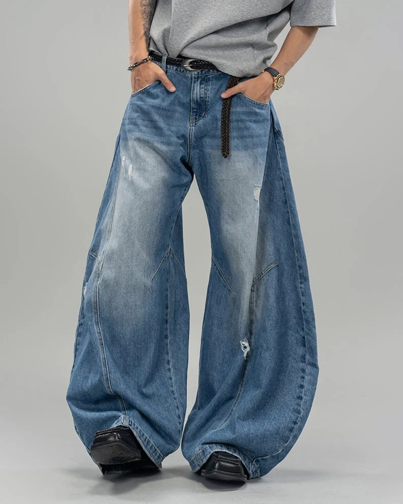 Pleated Blade-Cut Washed Jeans - Image 6