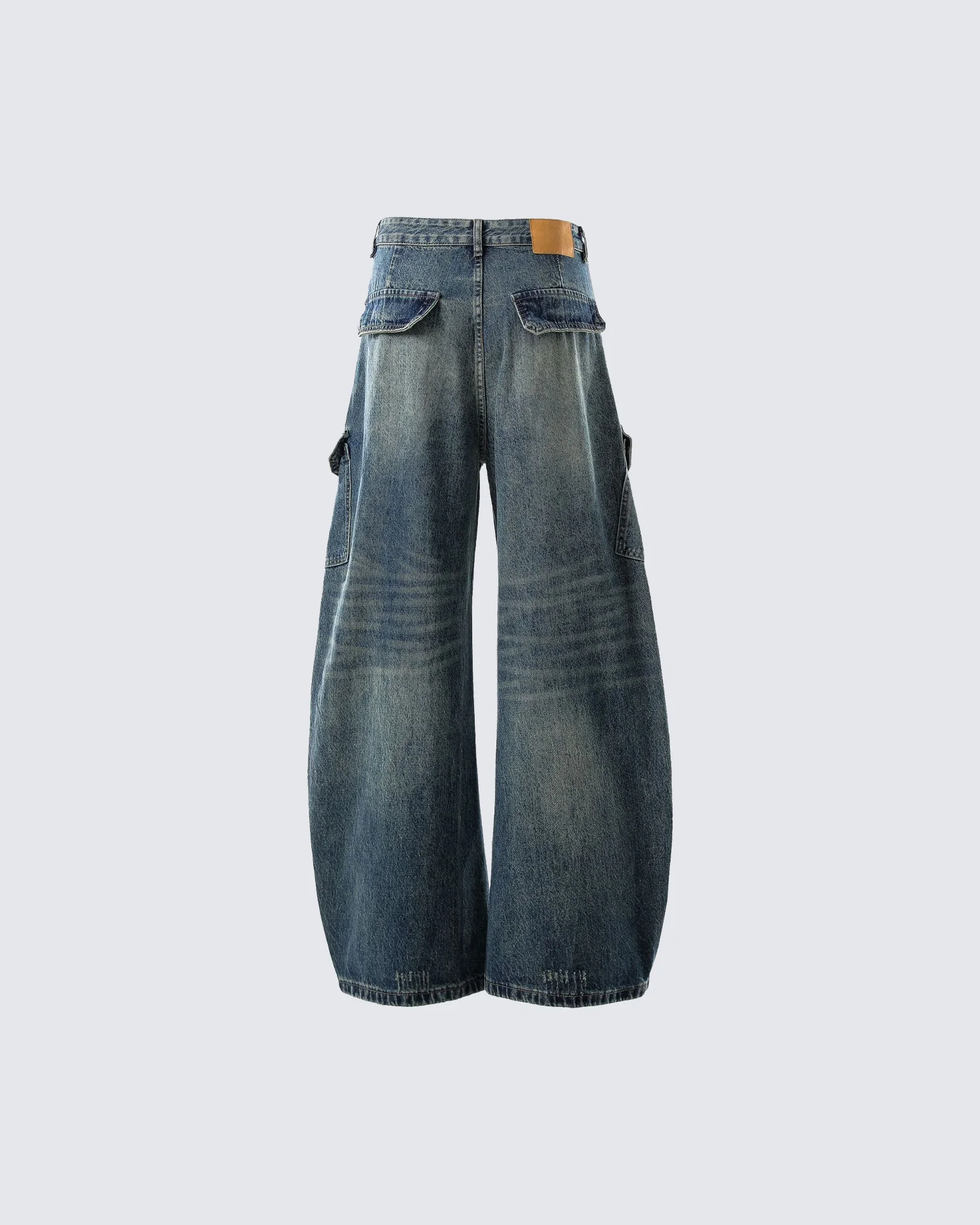 Retro Letter Print Wide-Leg Cargo Jeans - Image 4