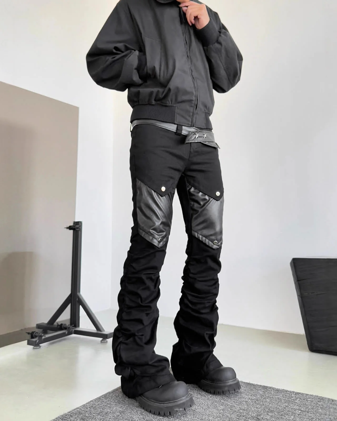Retro Panel Stacked Cotton Pants - Image 3