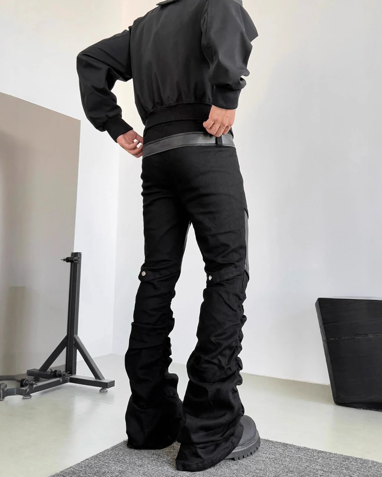 Retro Panel Stacked Cotton Pants - Image 5