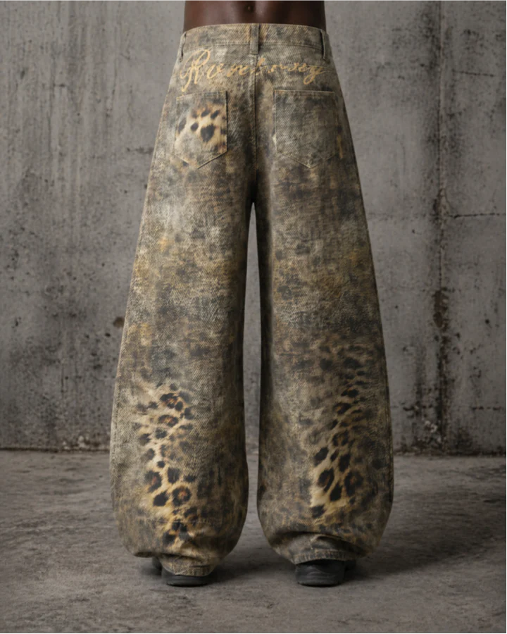 Retro Street Washed Leopard Balloon Jeans - Image 4