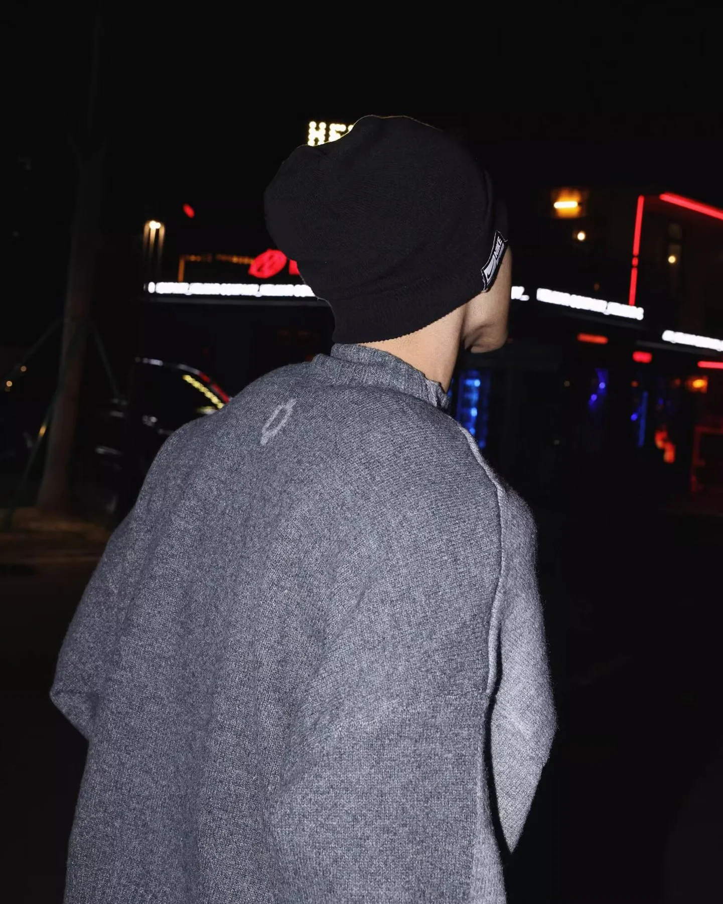 Retro Text Knit Crewneck Sweater - Image 5