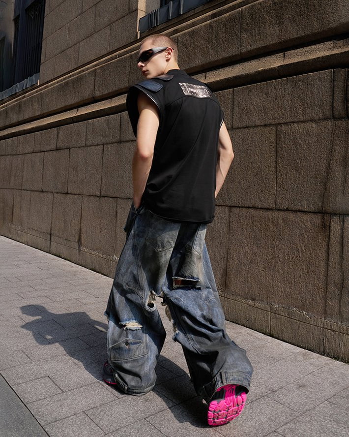 Reversed Waist Distressed Blade Jeans - Image 7