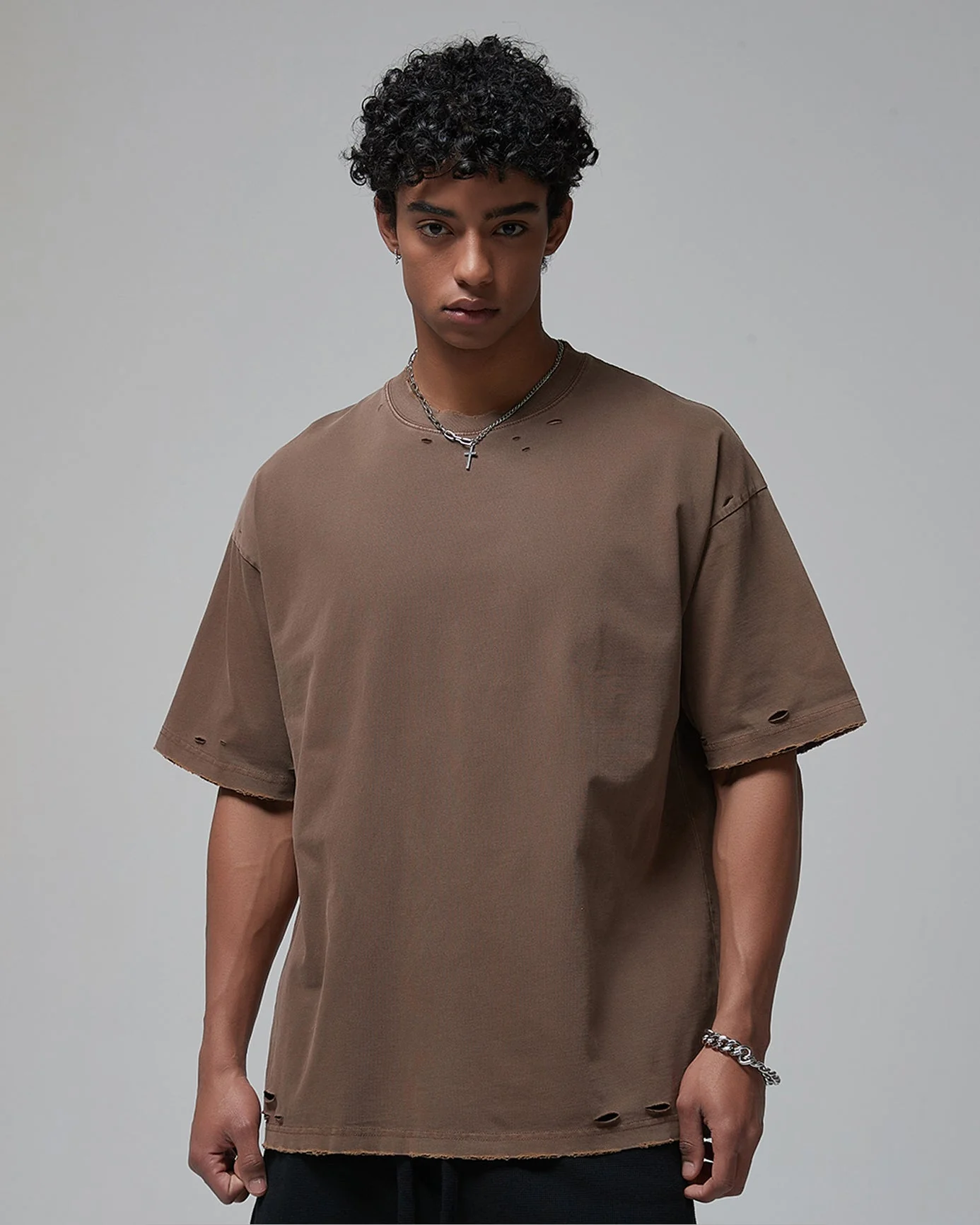 Street Fashion Distressed Short Boxy Tee - Image 2