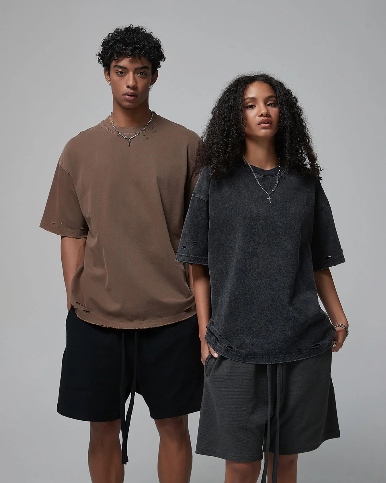 Street Fashion Distressed Short Boxy Tee - Image 3