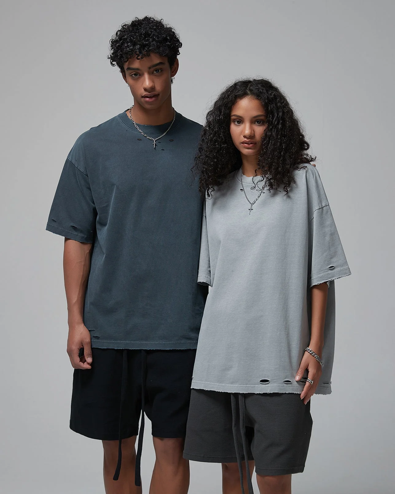 Street Fashion Distressed Short Boxy Tee - Image 9