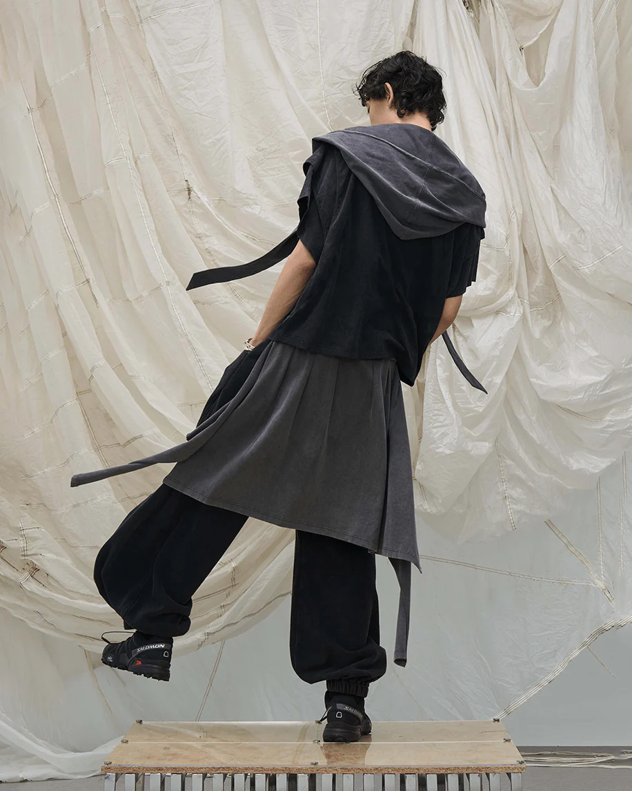 Segmented Wide Cropped Hoodie - Image 3