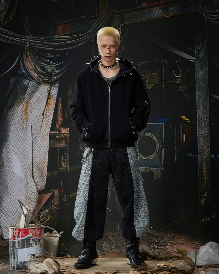 Spike Decor Zip-Up Hooded Sweatshirt - Image 8