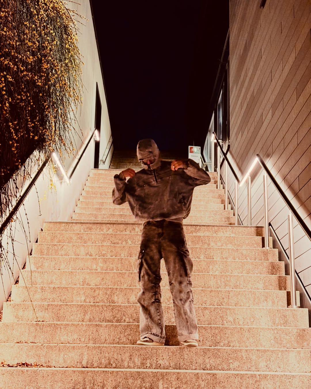 Stackable Multi-Pocket Cargo Pants - Image 9