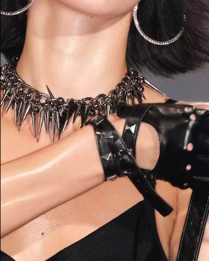 Studded Bead Tassel Abaya Necklace - Image 4