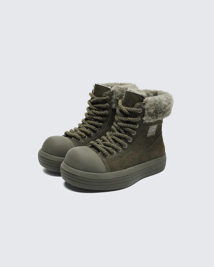 Thick-Soled Plush-Lined Couple Short Boots - Image 3
