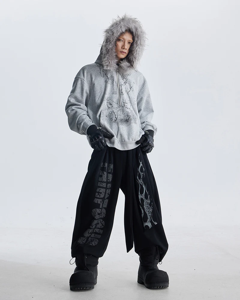 Lightweight Fuzzy Printed Half-Zip Cropped Hoodie - Image 4